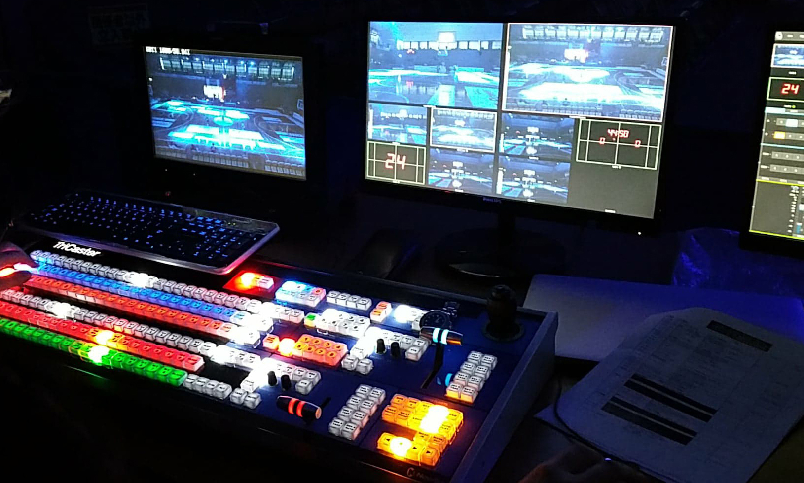 TriCaster8000